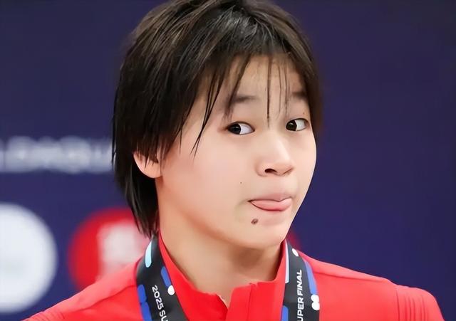 各有目的！全红婵家别墅正式封顶，令人不适的事发生，还不止一件