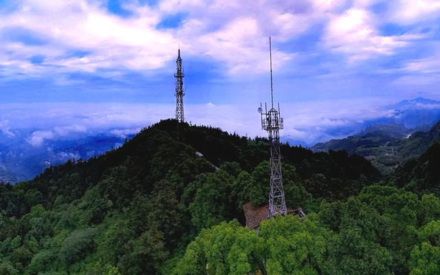 神奇骆崃山 ， 99匹骏马想与你相见