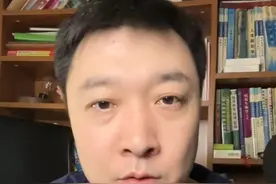医生深夜泣不成声：2年前去世病人托梦自己，留给他父母这些话！图片