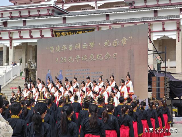 广东银发军团邂逅千年湖北云梦 一场穿越时空的文化敬礼