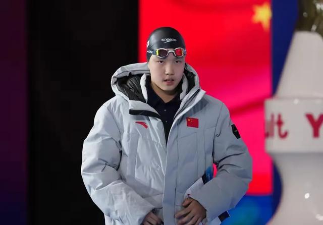 晚上9点,大喜讯:中国12岁游泳天才创历史 世锦赛最年轻奖牌得主
