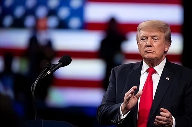 不想访华了？特朗普派军舰硬闯台海，卡尔森直言：中国统一没错