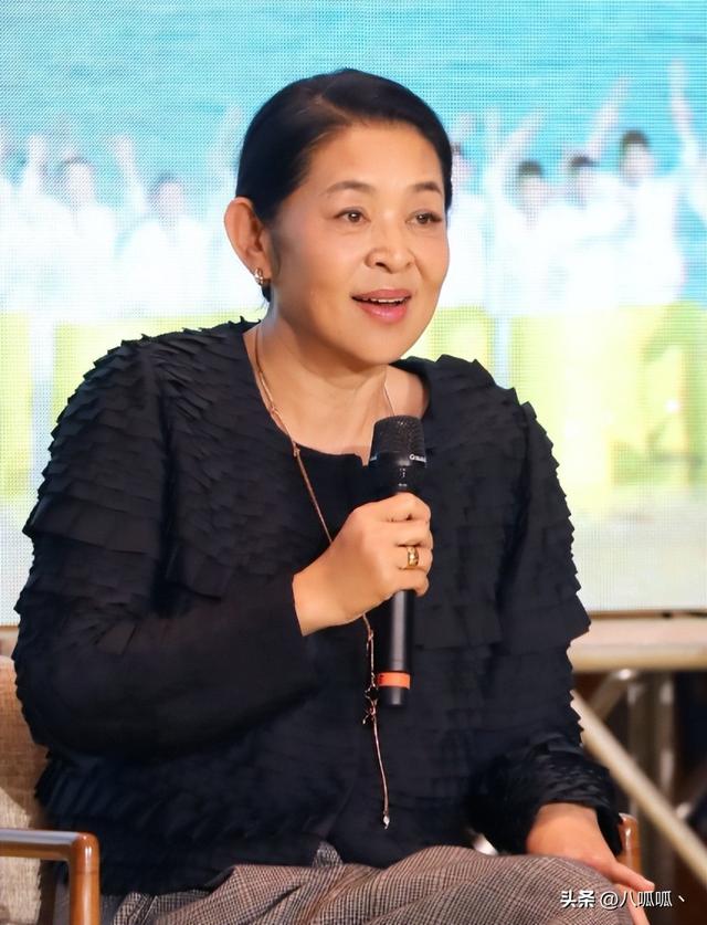 狸猫换太子？逼国家忍不住出手，李梓萌太无辜	，但何止她一人受害