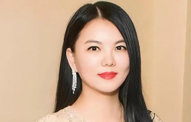 李湘万万没想到，曾经丑闻缠身的前夫王岳伦，竟才是最后的赢家
