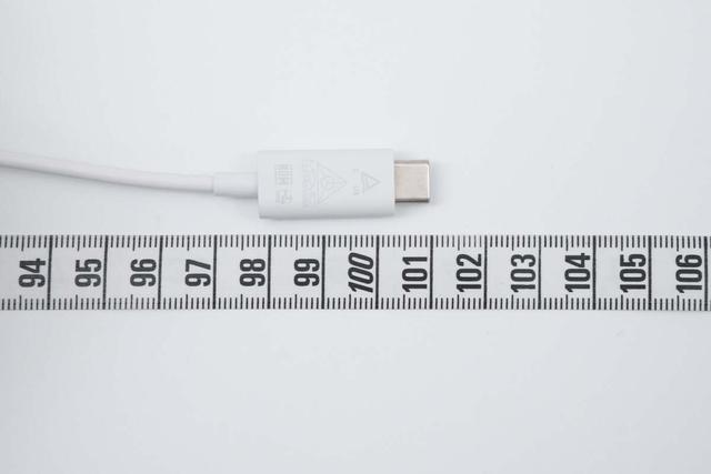 谷歌25W Qi2.2磁吸无线充电器评测：实测输出功率高达29W！