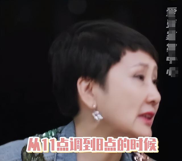 万万没想到，口无遮拦的张凯丽，因阅兵上的一句话，实现口碑逆转
