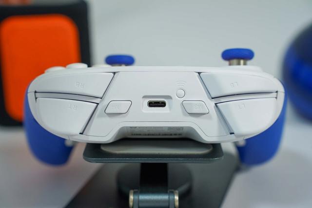 墨将迅龙2专业游戏手柄：黑悟空时代的极致操控体验