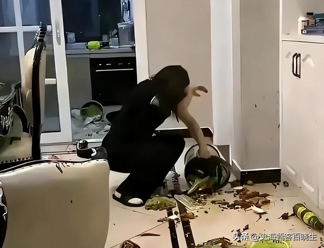 湖南一女子因长得太漂亮，55岁没上过一天班，颜值曝光后网友感慨