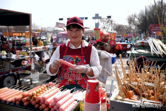 山西临汾尧庙正月庙会成为新年最热闹的地方