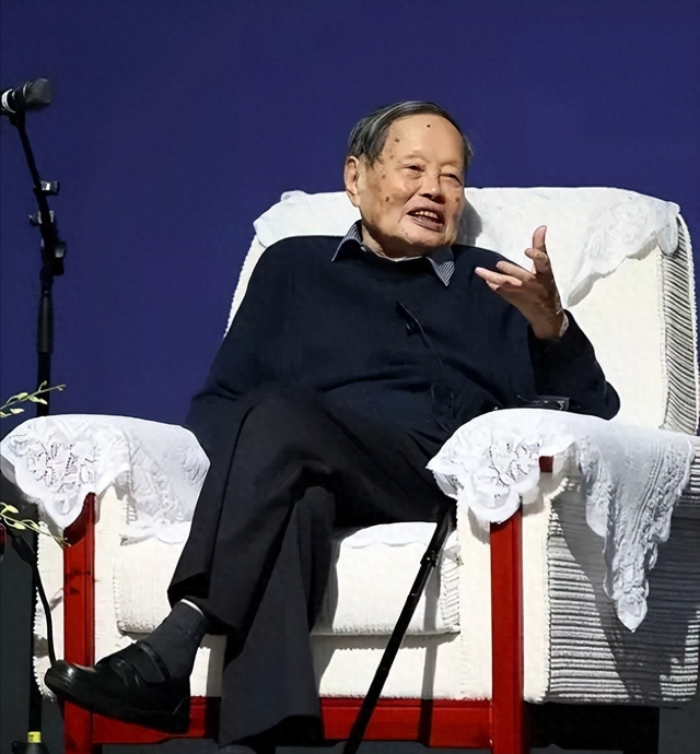 改写物理或掏空国库？超级对撞机争议升级，资金缺口成无底洞！