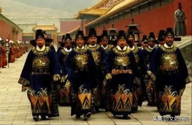 明朝廷杖:脱了裤子打屁屁,打烂了屁股,打断了脊梁,打掉了国家