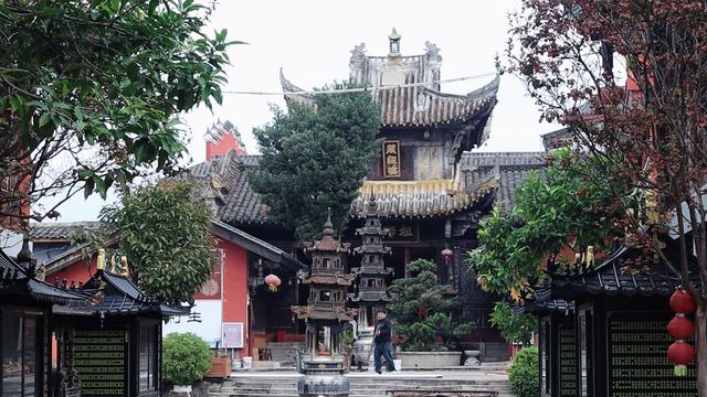 四川小众千年古城，形成于西汉，集市热闹，古寺老院子，生活惬意