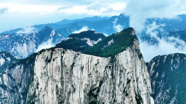 “西安林丹杯”+华山双buff叠满 西峰索道邀您 赴一场顶峰热血之约