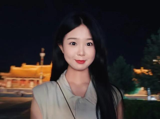 歌游内蒙古丨“贝广之恋”奇幻花舞游惊艳上演 民族风与时尚潮点亮草原之夏