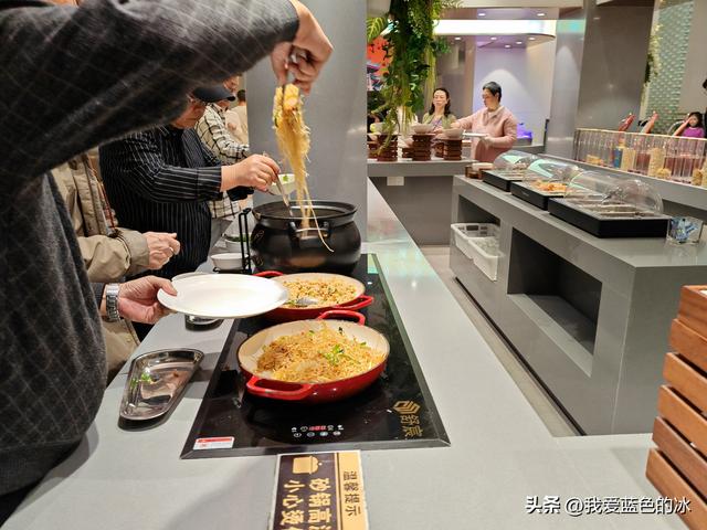 在揭阳入住这家酒店不可思议的晚餐，惊讶！