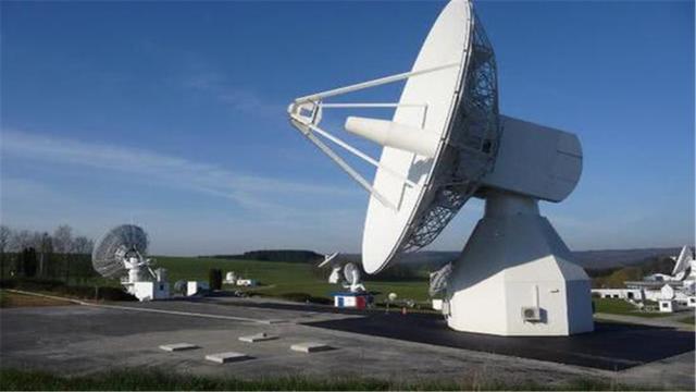中美俄卫星定位精度对比：美0.1米，俄1.5米，中国的数据令人意外