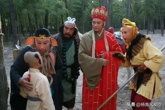 西游记：孙悟空从东海搞来的一身披挂，为什么取经路上再没穿过？