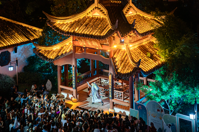 喜讯！《夜上黄鹤楼》入选全国旅游演艺精品名录