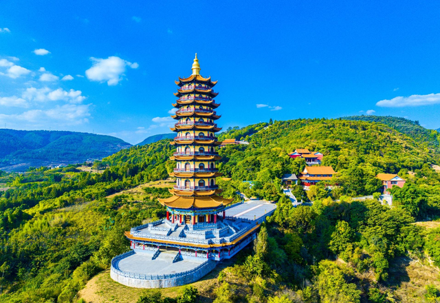 为何一到弥勒就快乐？答案揭晓…