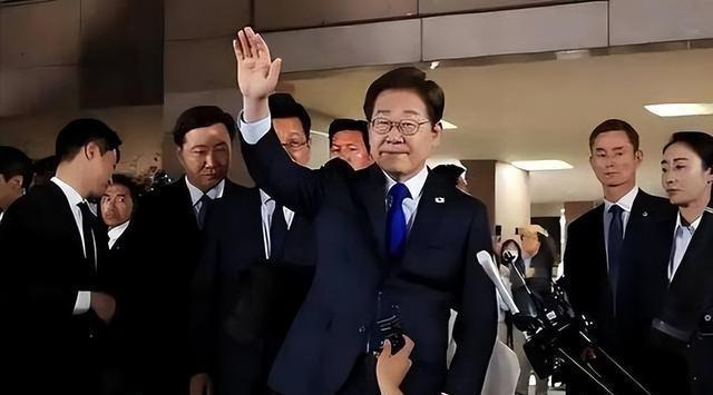 李在明访华	，日本产业界重磅施压后，高市早苗突然向我国喊话