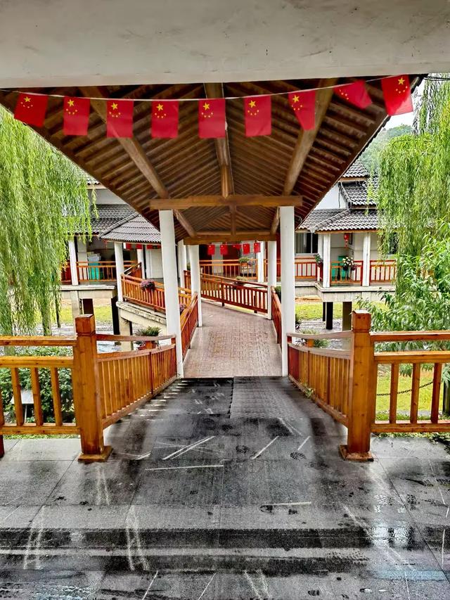 相约在湖州,相聚在梦萦——记原福空医院老战友2025年湖州行