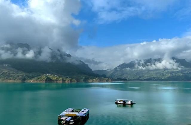 8月可以去哪儿旅游？