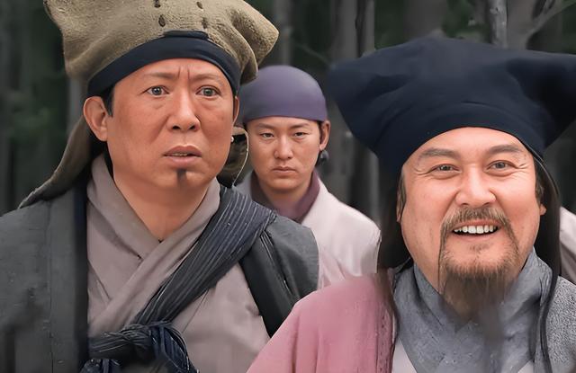 他是梁山最阴险之人，一身绝技却装弱，宋江死后，他投奸臣当走狗