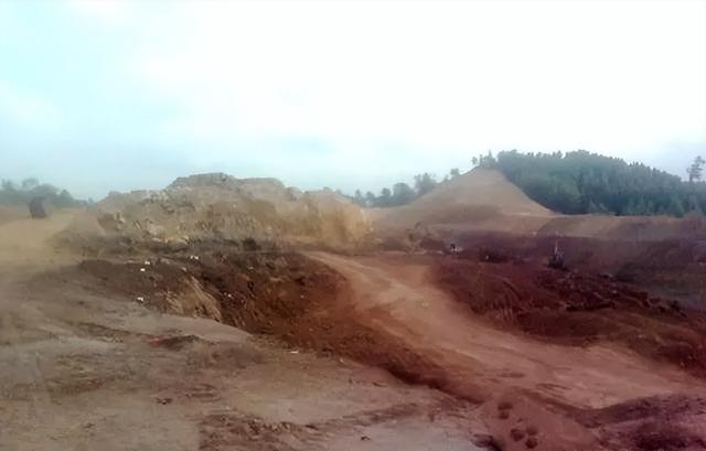 削平33座大山，耗时十年投资千亿，延安硬是在山顶建了一座新城