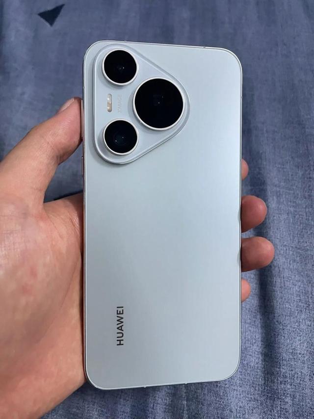 “跌穿地板”的实力派！这4款手机堪称双十一捡漏王