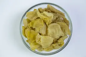 《鸡内金》真的能排石吗？究竟是真还是假？中医为你揭晓答案！图片