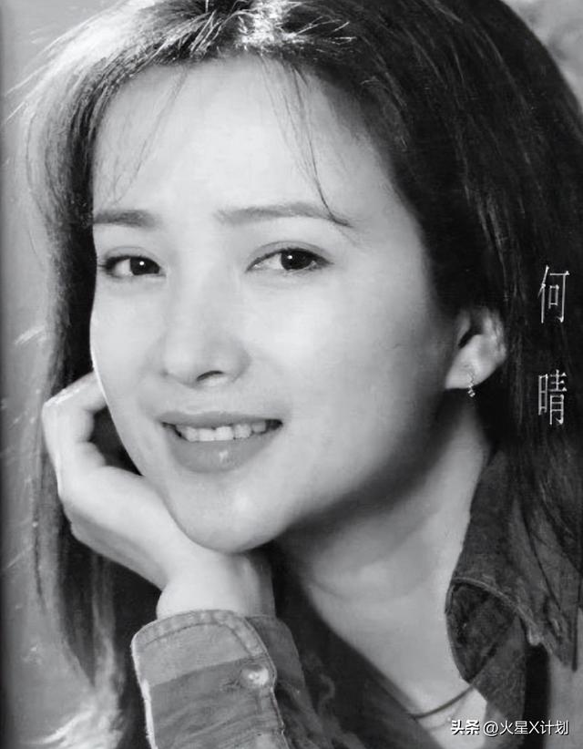 何晴住院照曝光，瘦了也浮肿了	，与过往判若两人，好友曝去世细节