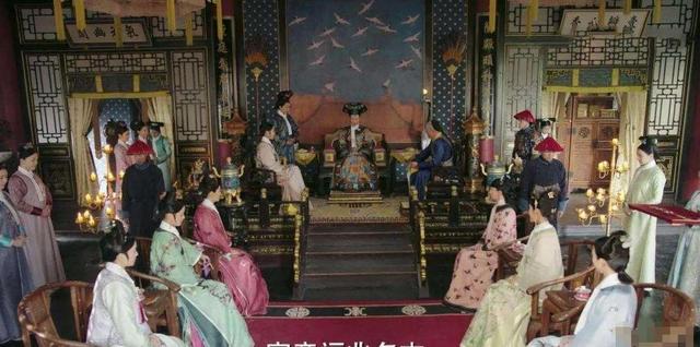 清宫后妃除了侍寝，每天如何度过？供养她们，皇帝要花多少钱呢？