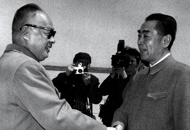 49年他婉拒了新中国外长职务：若不拒绝，恐怕开国元帅名单要改写