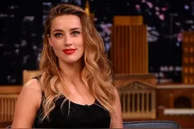 艾梅柏：凭美貌横行，德普为她放弃不婚主义，马斯克对她念念不忘图片