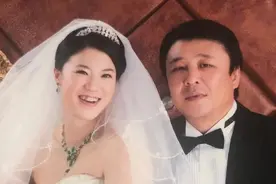 二婚后儿女双全！王楠富豪丈夫2次婚姻生3娃，前妻已经很少现身图片