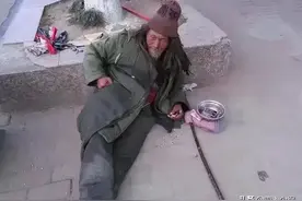 曾经街头常见的乞丐流浪汉都去哪啦？春节回乡知道了答案图片