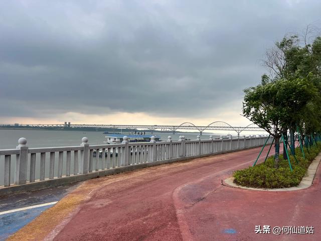 看看九江长江大桥