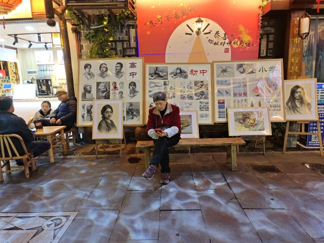 湘西吉首的夜景很美