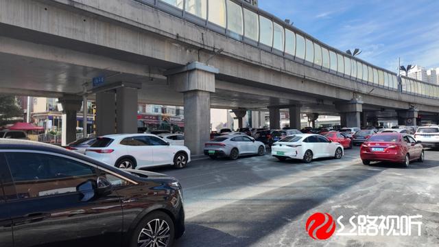 新疆国际大巴扎景区周边交通优化进行中 8月逛吃更顺啦