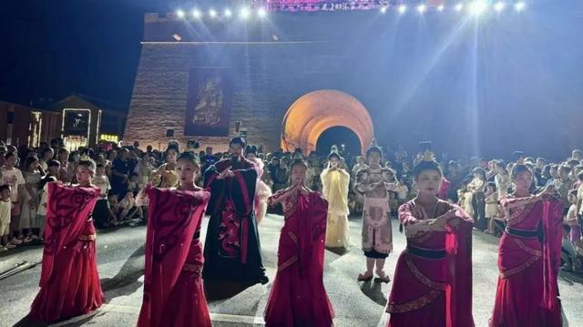 淇县文旅集团｜古灵山沉浸大秀《灵山封神》朝歌老街实景狂欢夜