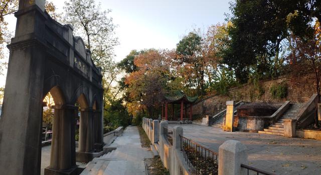 鄂渝行第八天：漫游大武汉