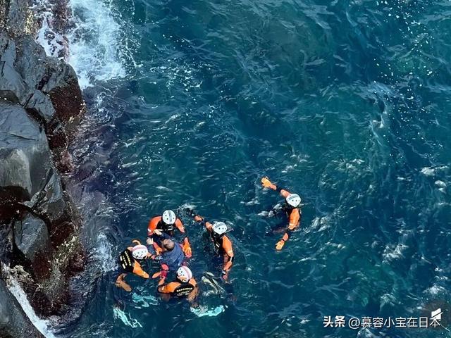 勇！中国男人跳下悬崖救起日本落水美女，一般的电影都不敢这么拍