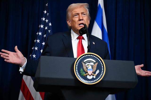 海空接连失守，解放军直接穿岛，特朗普一句话，民进党心都死了