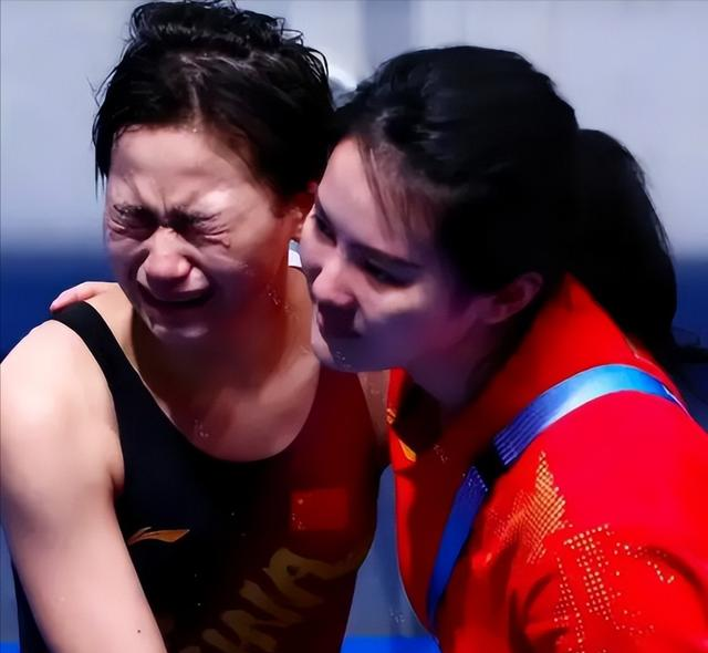 各有目的！全红婵家别墅正式封顶，令人不适的事发生，还不止一件