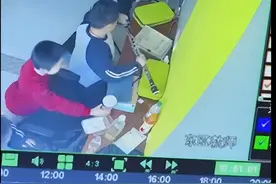 书法班孩子闯入艺考生乐器室“乱按胡吹”，损坏5件价值不菲乐器，知情人：无人愿担责图片