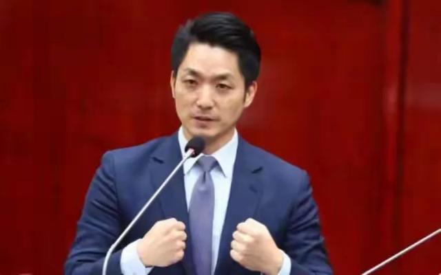 赖清德下“死命令”：任何人不准去大陆参加九三阅兵，否则严惩！