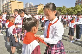 ​晋中市举行2024年“六一”儿童节“红领巾爱祖国”示范性分批入队仪式图片