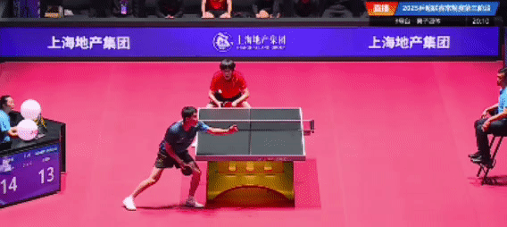 王楚钦3-0横扫孙闻(乒乓球俱乐部超级联赛第三阶段) 王楚钦3-0横扫孙闻(乒乓球俱乐部超级联赛第三阶段)