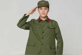 严厉打击玷污军装的行为图片