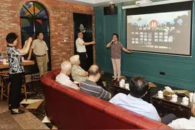 告别歌荒点燃KTV！中老年必点歌曲，顺便教您几招秒变麦霸图片